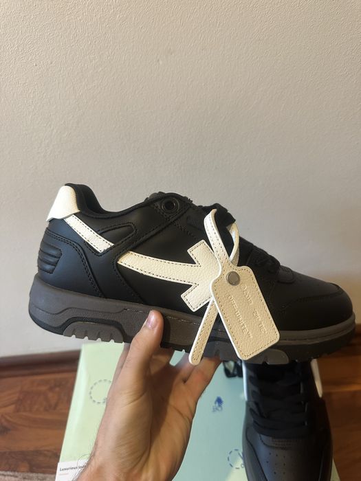 Off-White Out of Office “OOO” Low Tops Black White