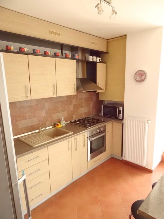 Apartament de inchiriat cu 2 camere zona Aradului