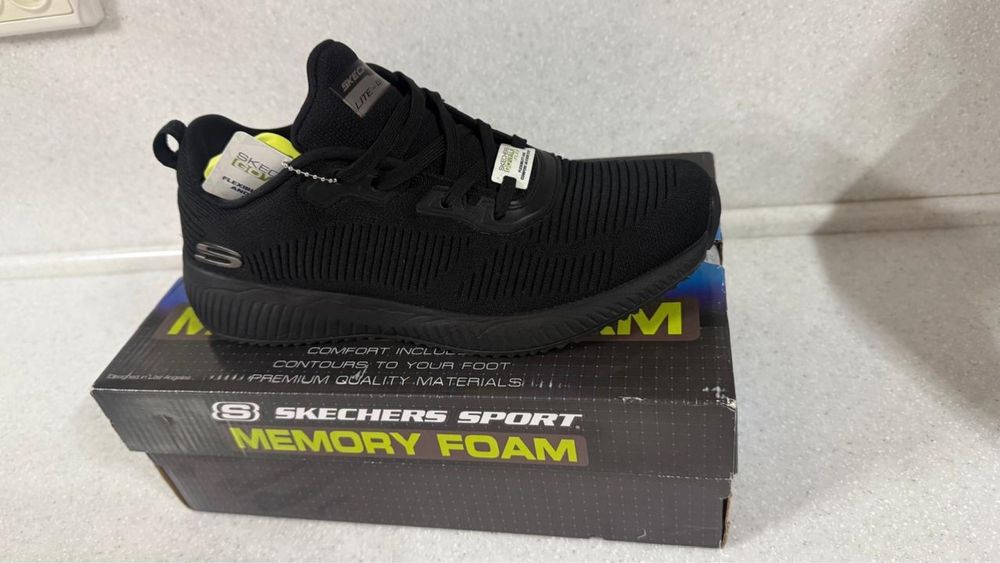 Оригинальные кроссовки sketchers