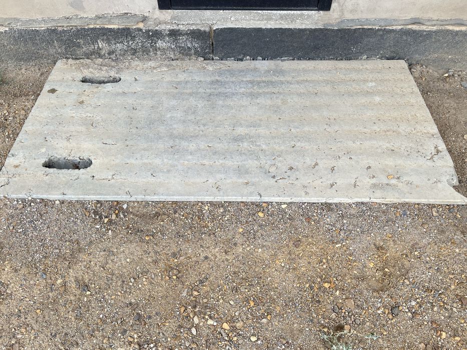 Продам плиту перекрытие (пустотел)