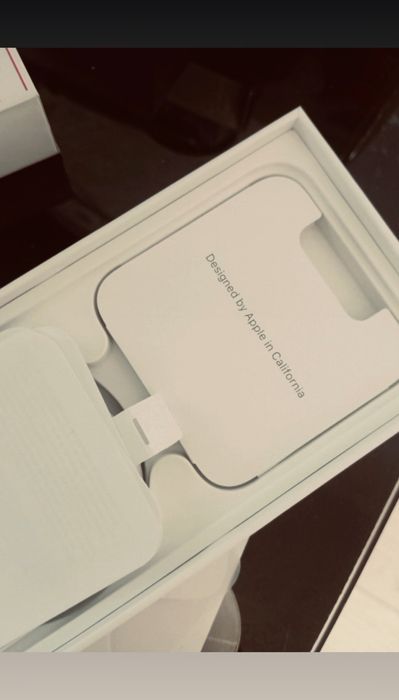 Продам Айфон 15 про