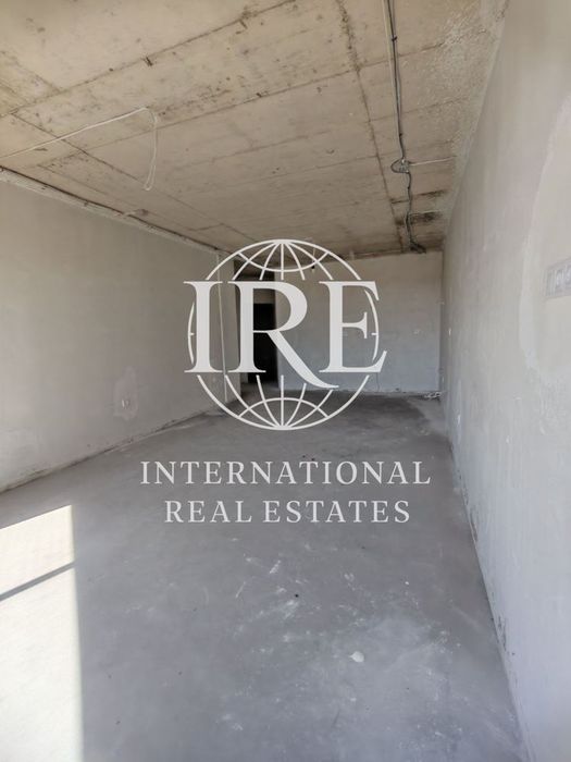 Продава се Четиристаен апартамент в Варна, Чайка - 120 кв.м за 2492 €/кв.м - Снимка #2