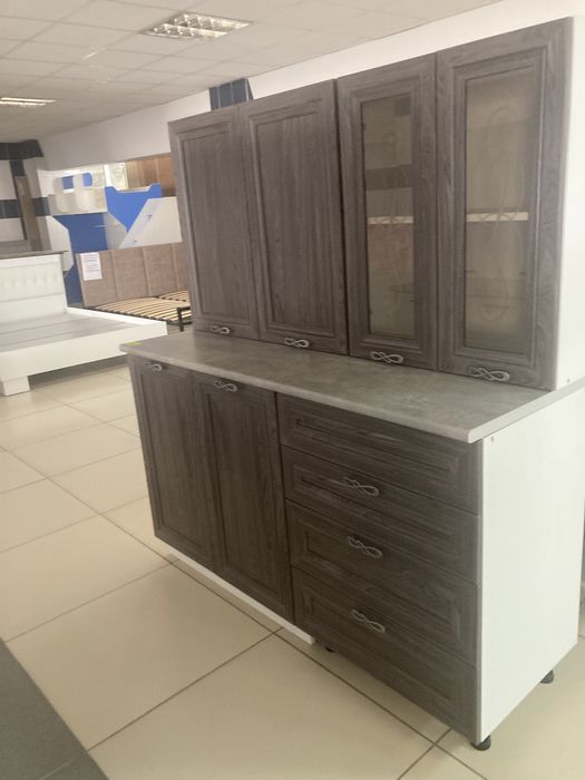 Кухонный гарнитур новый 1.4 м