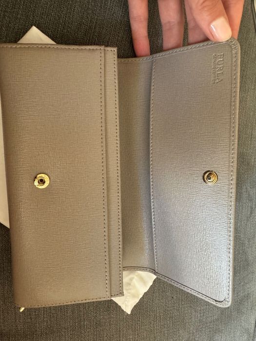 Дамско портмоне Furla. Естествена кожа