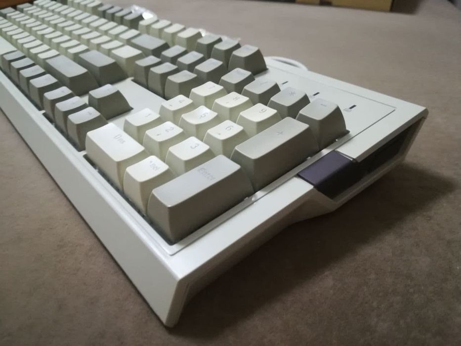 Механ. клавиатура в ретро стиле Ajazz с RGB подсветкой. Новое. Из США