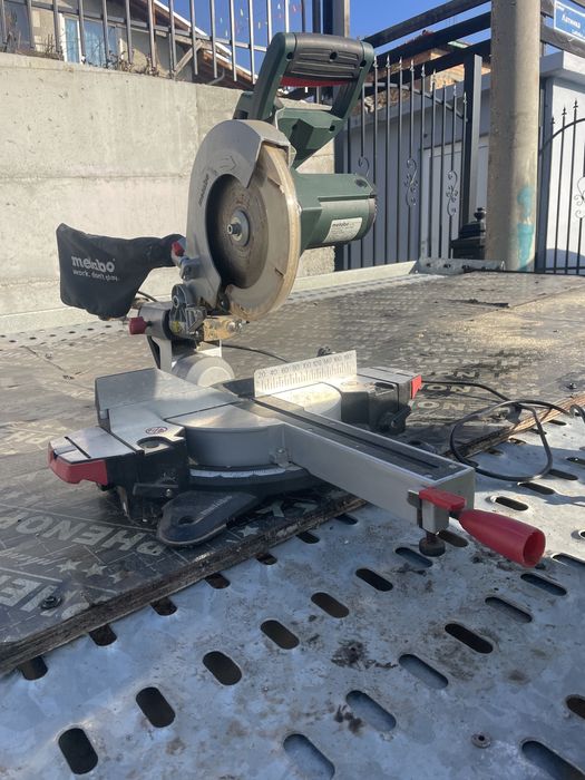 Настолен циркуляр МЕТАБО