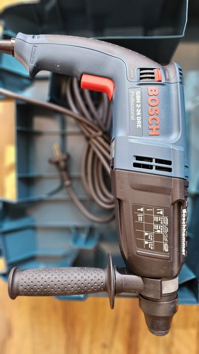 Перфоратор Bosch 2-26 DRE ОРИГИНАЛЕН