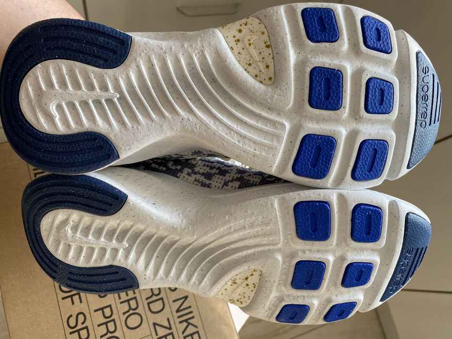 Adidasi superbi, damă, Nike, NOI, marimea 40, 26cm