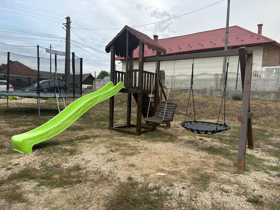 Mobilier rustic pentru gradina din lemn masiv