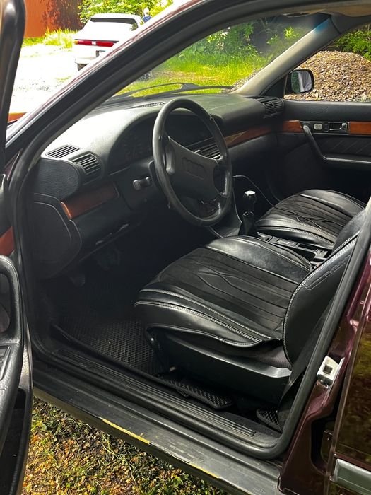Audi 100  Quadro