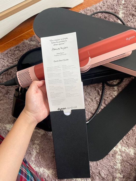Dyson Airstrait Фен