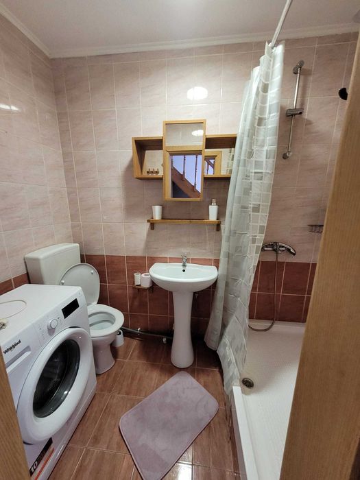 Apartament mansarda etaj 3 - proprietar