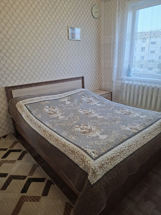 Шкаф,кровать, комод, дамский столик