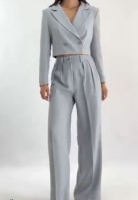 В наличии на скидке шикарная двойка