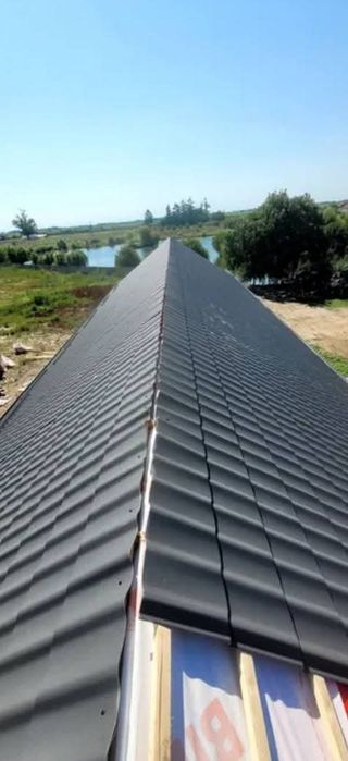 Executăm acoperișuri montaj tigla metalică dulgherie reparați acoperis