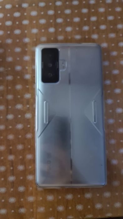 Поко F4 GT 12/256