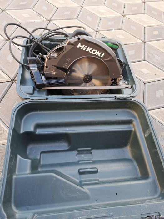 Circular Hikoki C9U3