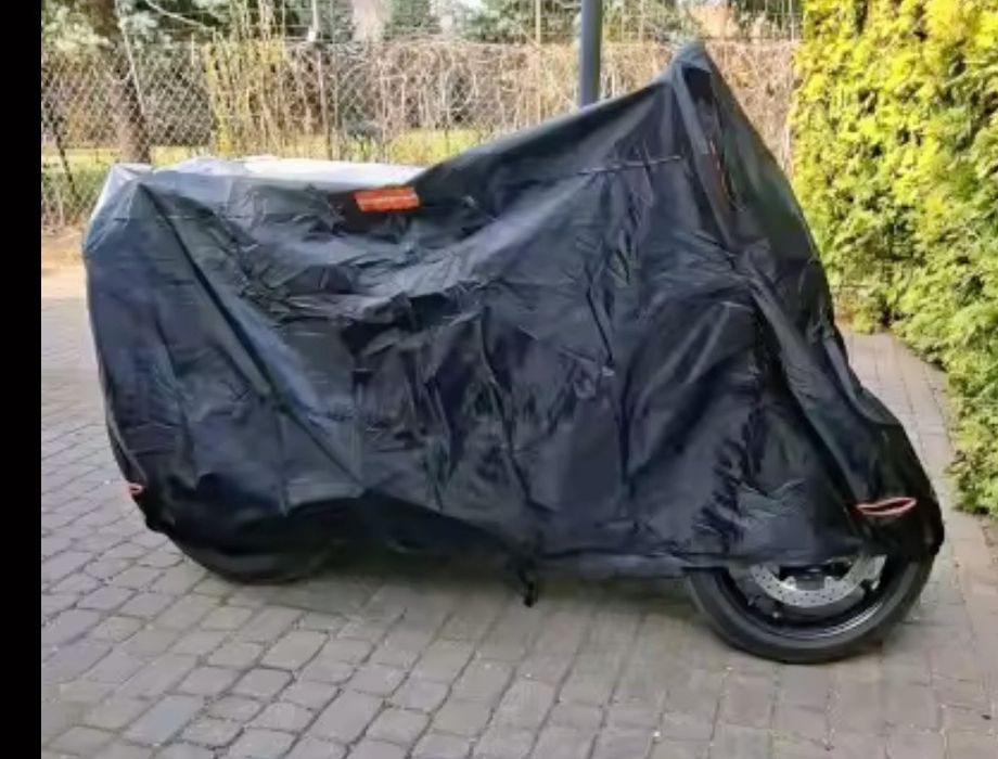 prelată, husă protecție motocicletă, scooter neagră cu inserții vizibile reflectorizante portocali 4xl cea mai mare mărime se potrivește cu orice moto