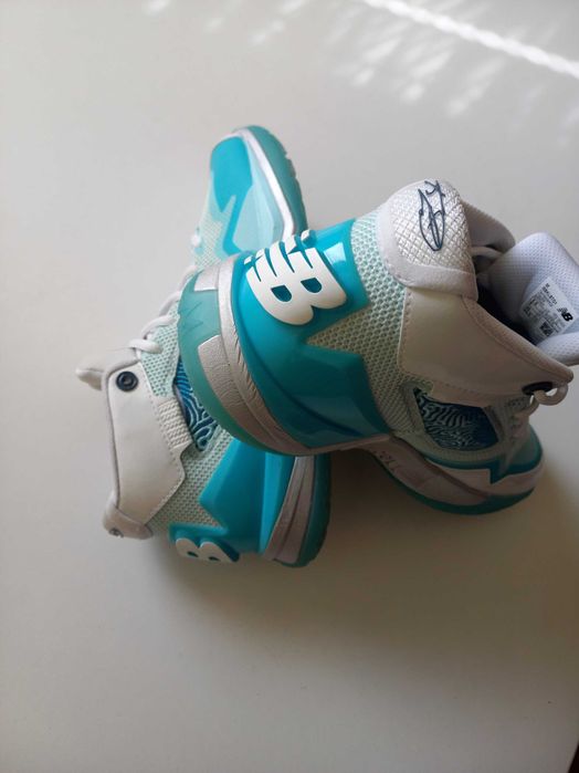 New Balance Basketball x Kawhi Leonard Snowman Christmas Blue