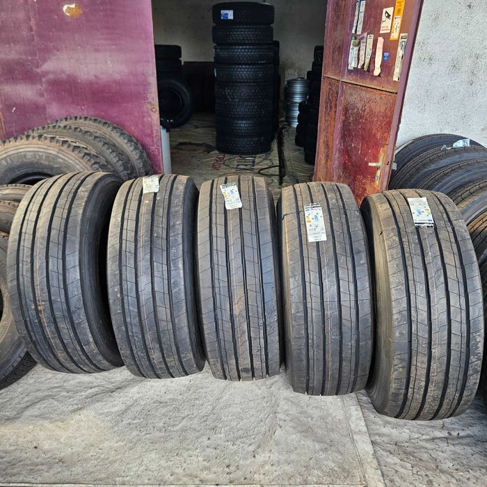 Нови тежкотоварни гуми 425/65R22.5 Goodyear KMaX T Gen-2 165K 20PR M+S 3PMFS FRT