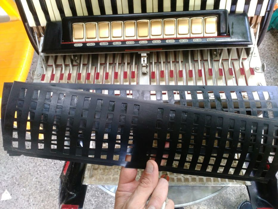 Акордеон "Horch Superior 3"120баса