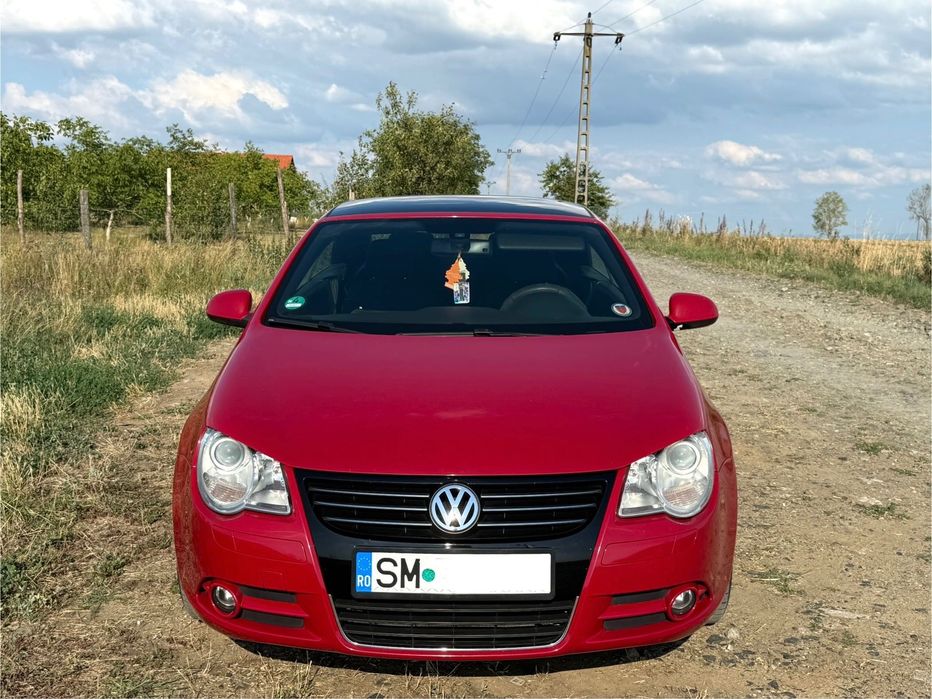 Vând mașină VW EOS roșu