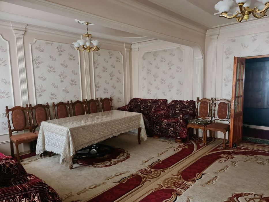 Гулзор Генерал Узаковада квартира сотилади