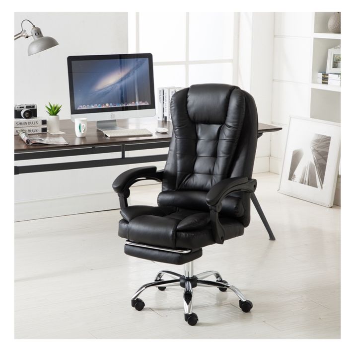 Офисное кресло