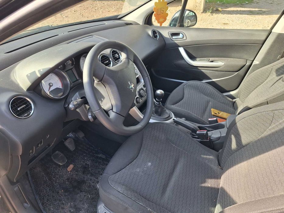 Пежо 308 2.0 HDI 6 скорости
