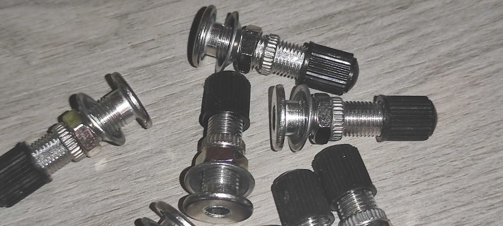 valve valva mecanica auto scuter moto velo  etc diverse dispozitive