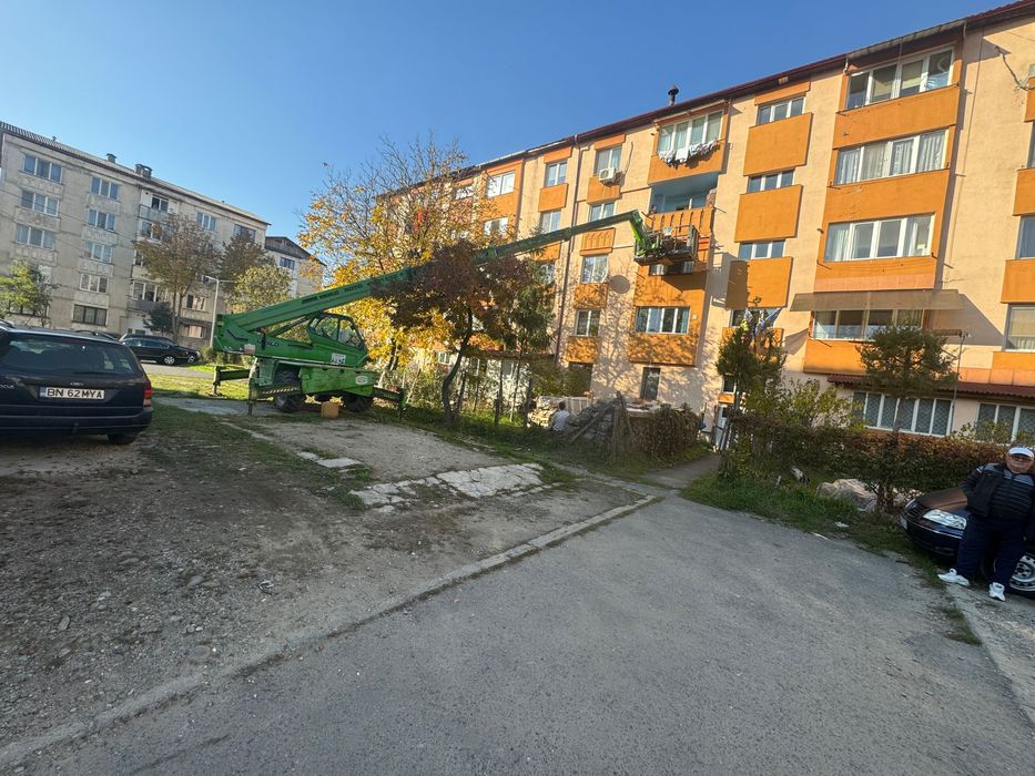 Mini bobcat de inchiriat