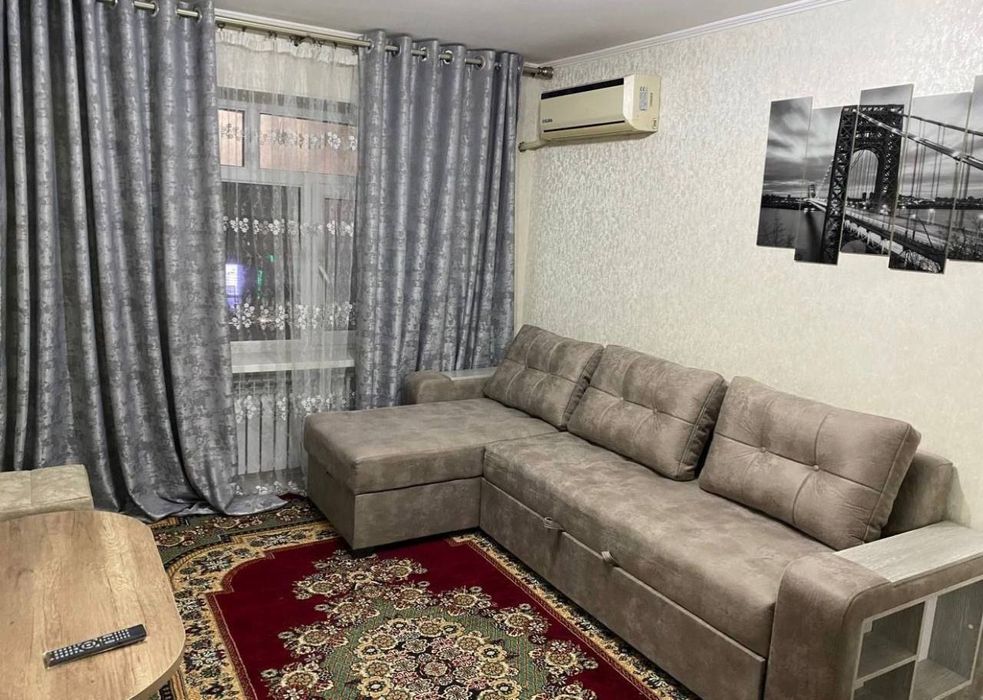 Квартира продается 1/2/5 на Новомосковском