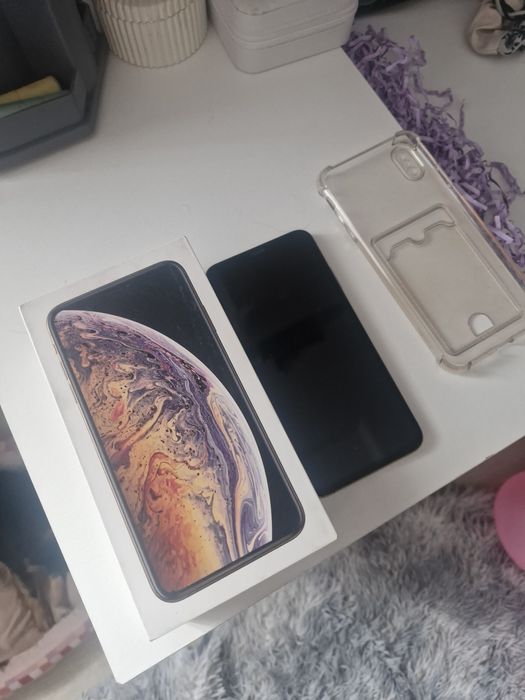 Айфон XS макс голд.64