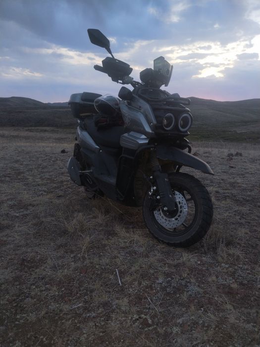 Скутері тән 150куб