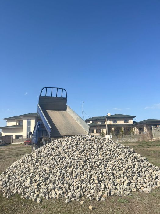 Щебень песок отсев чернезом перегной