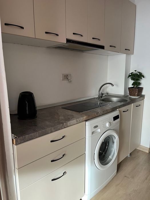 Ofer spre inchierein regim hotelier