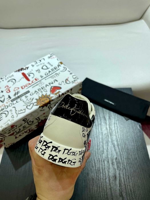 Limited edition Portofino sneakers