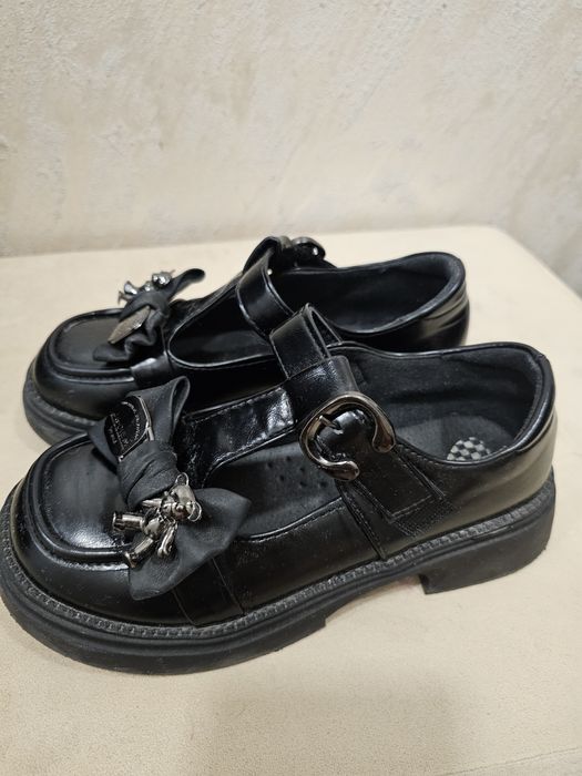 Детски обувки за момиче размер 33-34