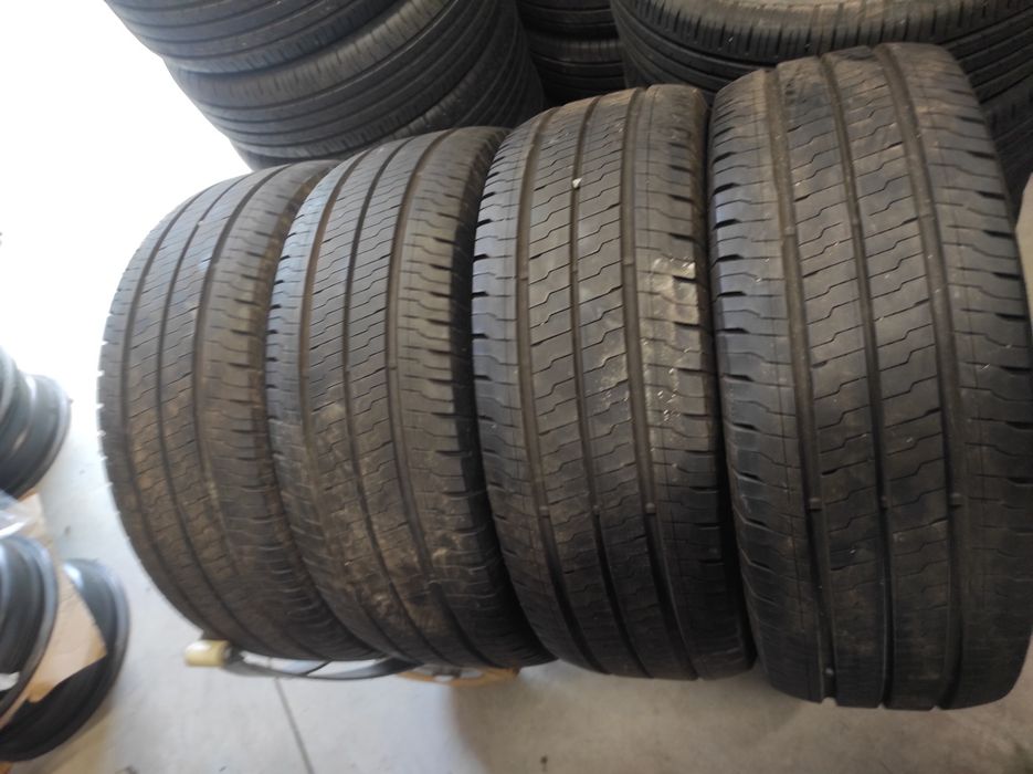 235/65/16 Continental