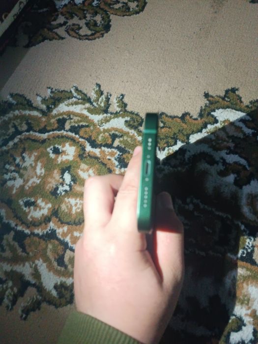 iPhone 13 holati tiniq 256/100