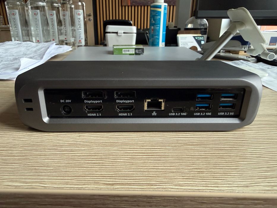 Докинг станция Satechi Thunderbolt 4 Multimedia Pro Dock