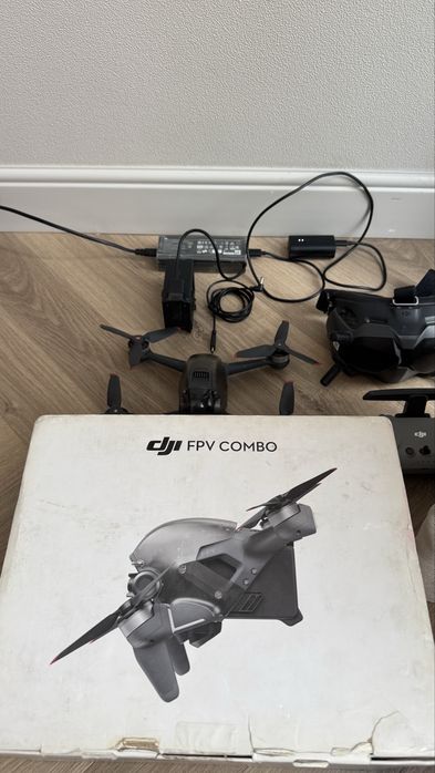 Дрон DJI FPV Combo