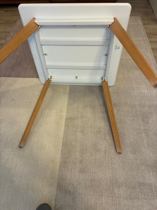 Masa DECLAN II din MDF alb, lemn de fag 80x80xH75cm