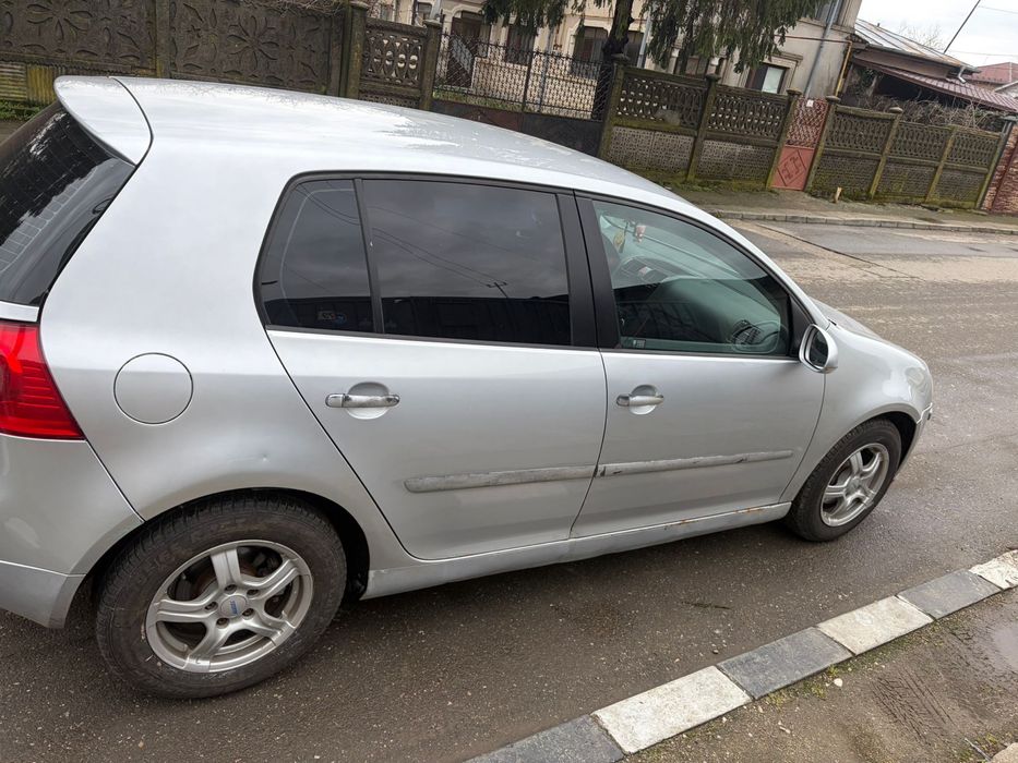 Golf 5 de vanzare