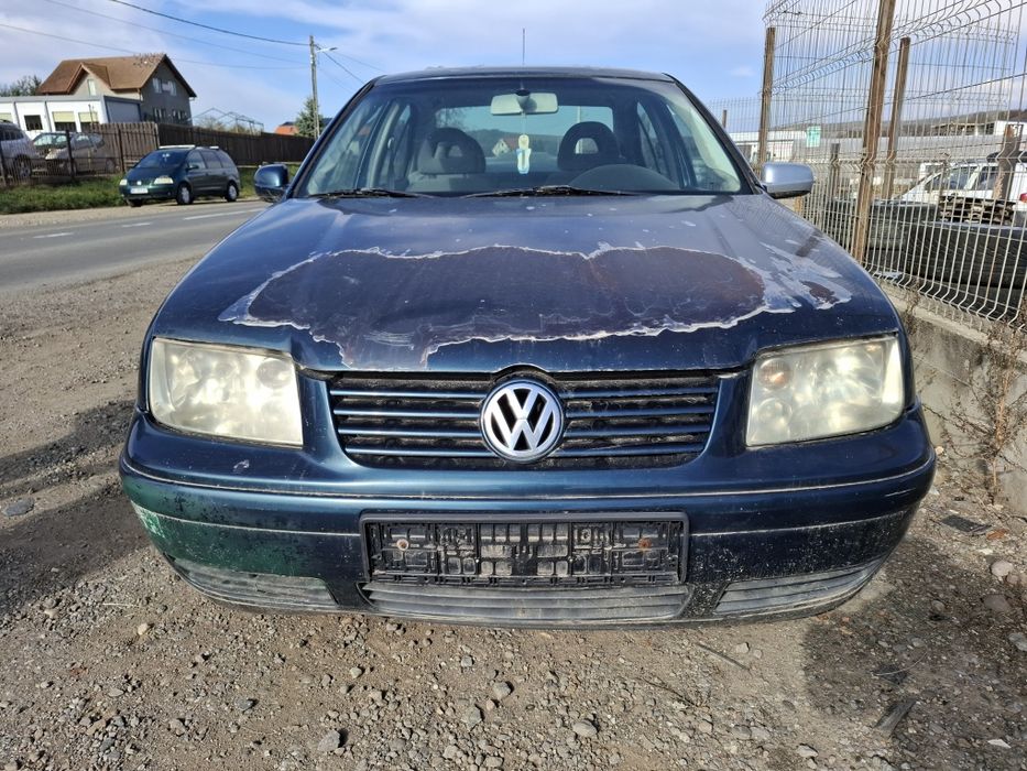 Elemente Caroserie VW Bora Sedan 1.6i-16v AZD An 2003
