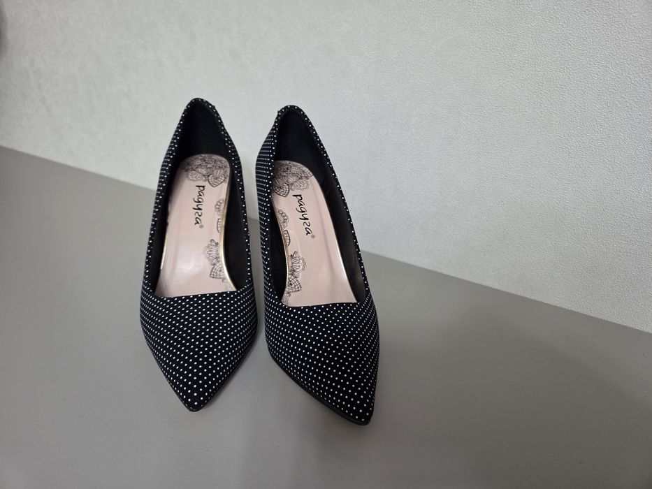 Туфли 37 размера