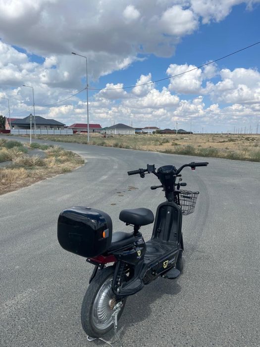 Скутер электронный