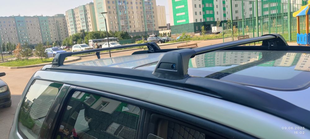 Продам поперечины subaru outback