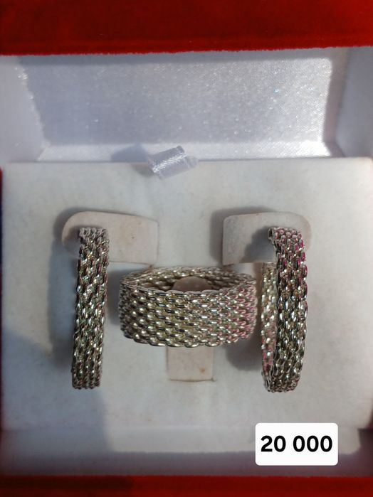 Продам наборы из серебра Украина
