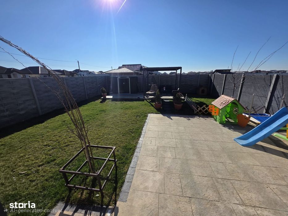 Casa tip duplex de vanzare cu 5 camere si curte la Sanandrei